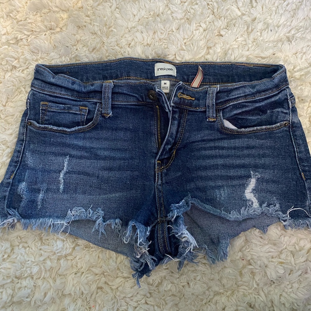 Sneak Peek Jean Shorts Size M